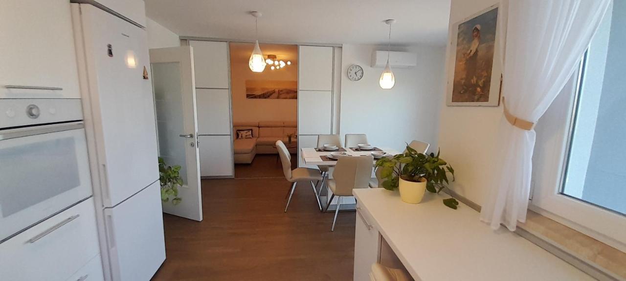 Apartment Sunrise Polje  Extérieur photo